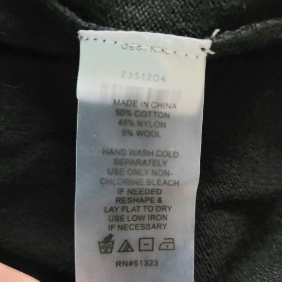 Riley & Rae V-Neck Polo Black Sweater XXL - Picture 9 of 9